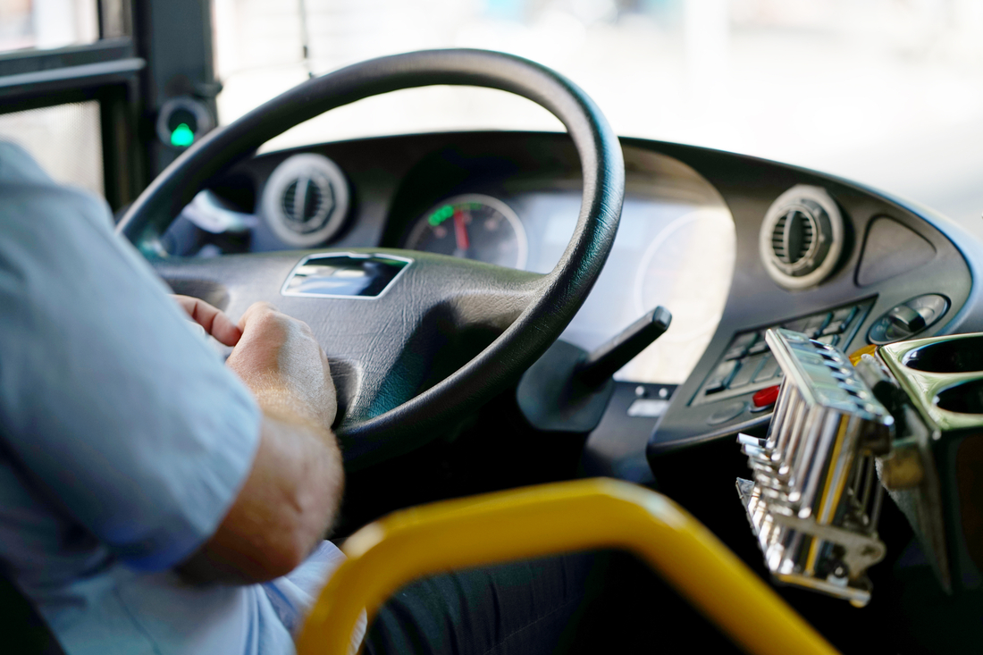 Grande risultato la firma del Ccnl autobus con conducente