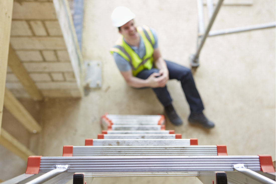 Tra le varie misure in tema di lavoro e salute abbiamo selezionato tre prestazioni che al sussistere di determinati requisiti possono essere richieste tramite i Patronati