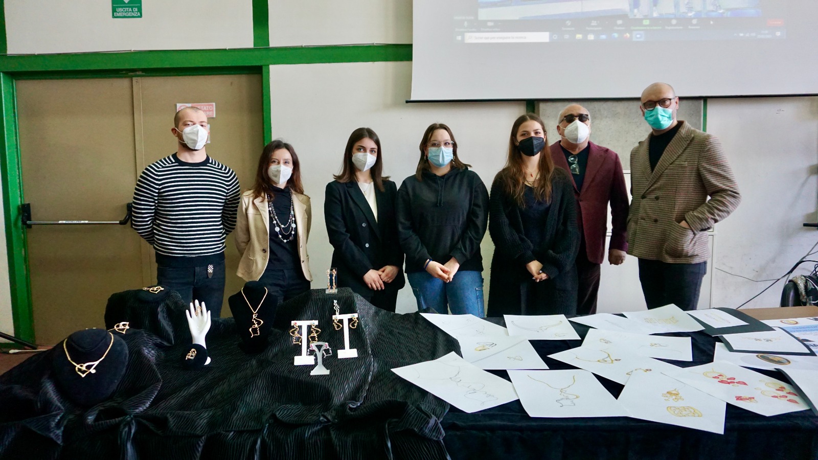 Sul palco dell'Ariston i gioielli della scuola orafa di Arezzo