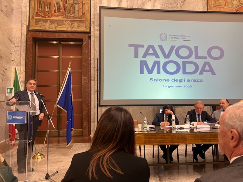 Tavolo moda, le nostre richieste al ministro Urso